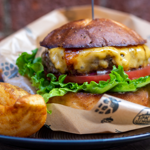 /upload/taproom/images/yurakucho/yurakucho_burgers.jpg?1694527889
